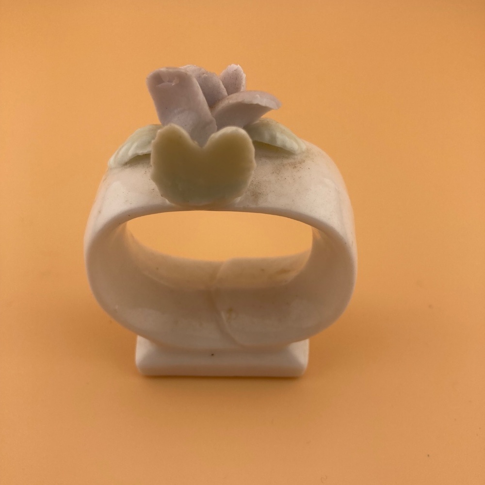 Napkin Rings Bone China Collectible 6 - Picture 12 of 16